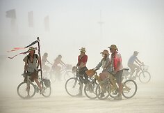 Festivalis „Burning man“ Nevados dykumoje