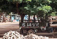 Burkina Fase prezidento gvardijos nariai sulaikė prezidentą, premjerą ir du ministrus