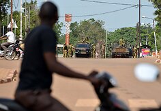 Burkina Fase prezidento gvardijos nariai sulaikė prezidentą, premjerą ir du ministrus