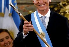 Argentinos vairą perima rinkėjų simpatijų nepraradęs Mauricio Macri