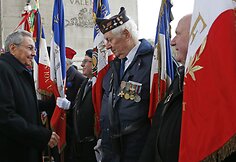 Raulio Castro istorinis vizitas Paryžiuje