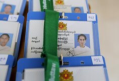 Mianmaro parlamente darbą pradeda Aung San Suu Kyi partija
