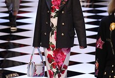 „Dolce & Gabbana“ 2016 m. rudens-žiemos kolekcijos modelis