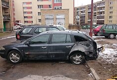 Degęs automobilis