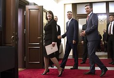 Kosovo ekspremjeras Thaci prisaikdintas šalies prezidentu
