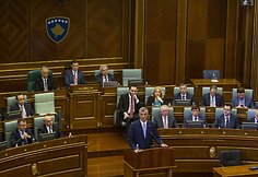 Kosovo ekspremjeras Thaci prisaikdintas šalies prezidentu