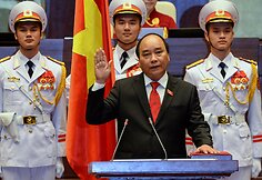 Vietnamo parlamentas prisaikdino naująjį premjerą
