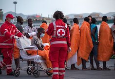 Italiją nuo antradienio pasiekė beveik 6 tūkst. migrantų