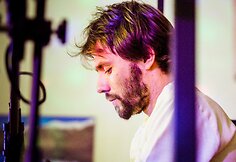 Tomas groja Lietuvoje labai neįprastu instrumentu