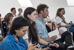 Grupė architektūros bei urbanistikos studentų bei jų vadovai pristatė pirmines ilgalaikes urbanistines vizijas bei ekonomines strategijas Neringos ateičiai