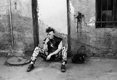 Fotografo Igorio Muchino užfiksuoti maištaujančio jaunimo portretai griūvančioje Sovietų Sąjungoje (1985 – 1991 m.)