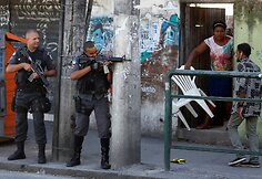 Rio de Žaneire po 11 žmonių žūties policija pradėjo didelę operaciją viename lū&scaron;nyne