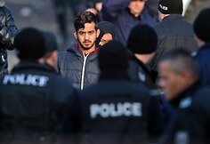 Bulgarijos pabėgėlių stovykloje migrantai susirėmė su policija