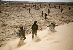 Į Izraelio ginkluotąsias pajėgas plūsta &scaron;alies arabai