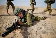 Į Izraelio ginkluotąsias pajėgas plūsta &scaron;alies arabai