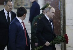 Rusija atsisveikina su Turkijoje nužudytu ambasadoriumi