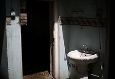 Antro didžiausio Irako miesto griuvėsiai &ndash; pasivaik&scaron;čiojimas po vakarų Mosulą