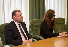 Premjeras Saulius Skvernelis susitiko su Universitetų pažangos konferencijos rektoriais 