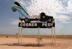 Kuber Pedžio miestas po žeme Australijoje