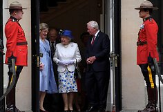 Britanijos karalienė paminėjo 150-ąsias Kanados valstybingumo metines