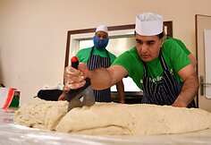 Londone išvirta rekordinio dydžio samosa