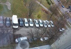 Automobilių stovėjimo aik&scaron;telės Vilniaus Žemynos gatvėje