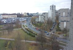 Automobilių stovėjimo aik&scaron;telės Vilniaus Žemynos gatvėje