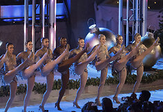 Kalėdų eglės įžiebimas Niujorko Rockefellerio centre