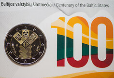 Lietuvos bankas i&scaron;leido proginę monetą, skirtą Baltijos valstybių 100-mečiui