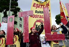 Eitynės už moterų teises Turkijoje