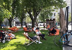 Skaitykla po atviru dangumi Luki&scaron;kių aik&scaron;tėje