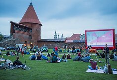 „Kino karavanas“