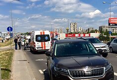 Vilniuje &bdquo;&Scaron;koda&ldquo; partrenkė dviratininką