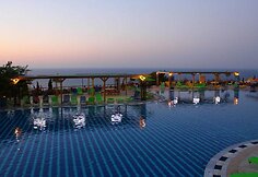 Aqua Sun Village