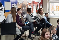 Komiksų centre &Scaron;iaulių bibliotekoje svečias i&scaron; Prancūzijos dalijosi patirtimi su vietos jaunimu