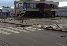 BMW avarija Vilniaus Verkių gatvėje