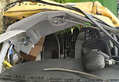 &bdquo;Lexus&ldquo; ir mokyklinio autobuso avarija Poderi&scaron;kiuose