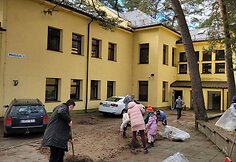 Kulautuvoje surengta talka &ndash; paruo&scaron;tos patalpos ukrainiečiams