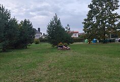 Mažosios gatvės Raudondvaryje žalioji zona, kur žadama nutiesti kelią