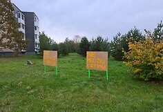 Gyventojų protestas prieš kelio palei namų langus tiesimą Raudondvaryje