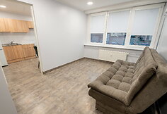 Lampėdžių gatvėje Kaune duris atvėrė savaranki&scaron;ko gyvenimo namai