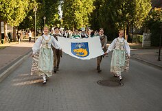 Bir&scaron;tono miesto &scaron;ventės akimirkos