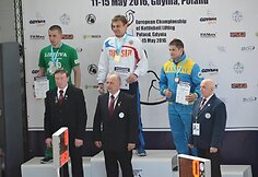 Lietuvos svarsčių kilnotojų rinktinė Europos čempionate Gdynėje