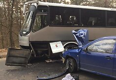 Kaune susidūrė automobilis &bdquo;&Scaron;koda&ldquo; ir autobusas &bdquo;Bova&ldquo;