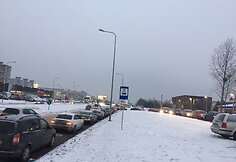 Eilės prie tunelinės plovyklos Kaune