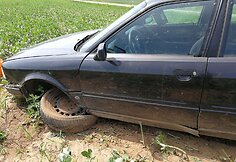 Jonavos rajone &bdquo;Audi&ldquo; nuvažiavo į griovį