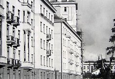Daugiabutis bok&scaron;tas praėjusio amžiaus &scaron;e&scaron;tajame de&scaron;imtmetyje