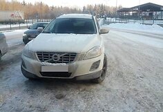 Medininkuose pasieniečiai sulaikė vogtą baltarusio &bdquo;Volvo&ldquo;