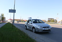 Liudininkų teigimu, vairuotojas rėžėsi į „Ford“ nė nestabdęs