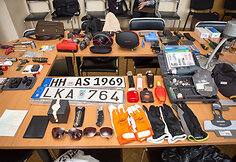 Policijos spaudos konferencija dėl sulaikytų vagių